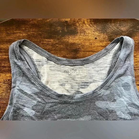 MUDD | juniors loose fit camouflage tank top. Size: L - Picture 5 of 7